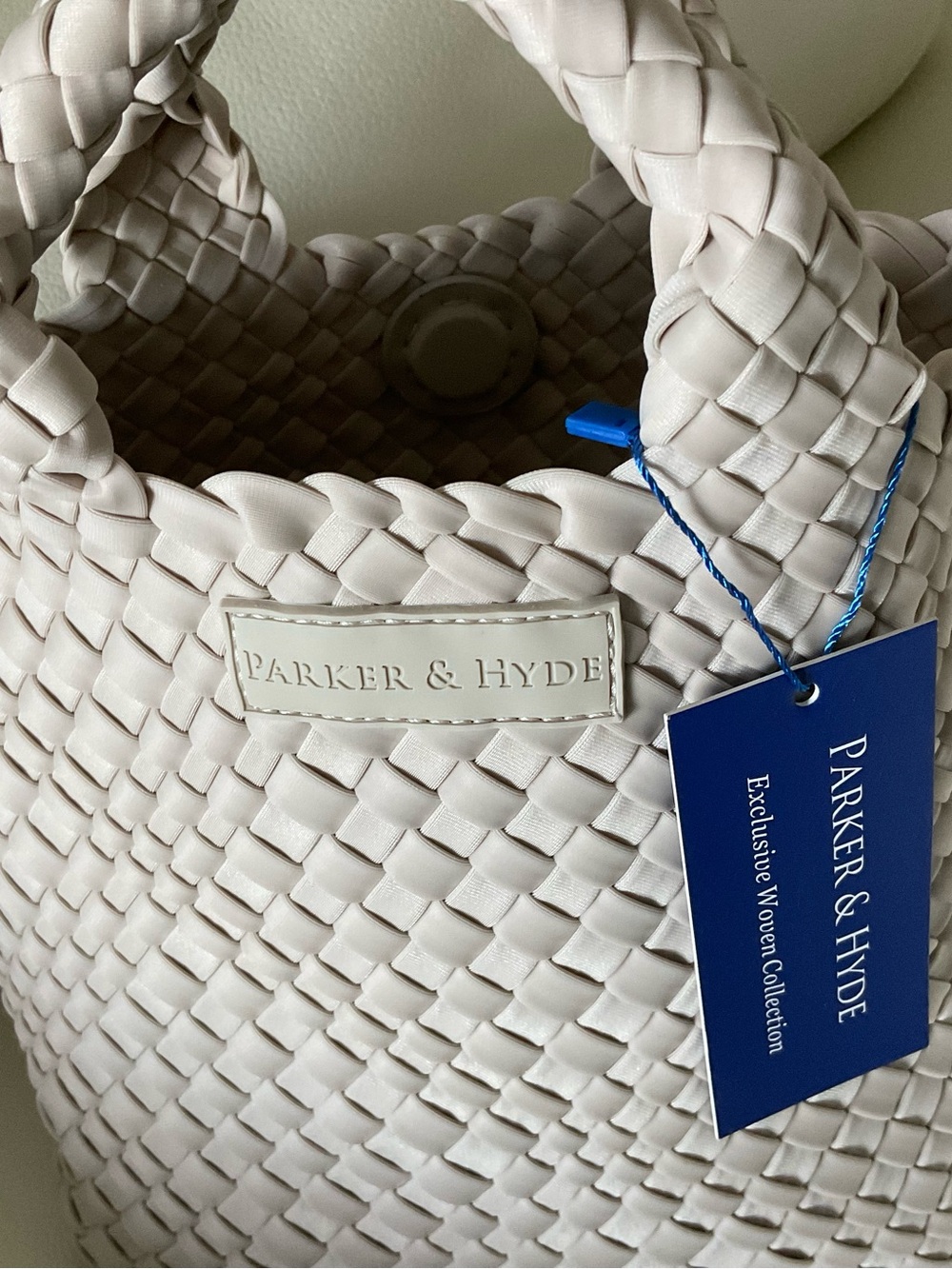 NWT - Parker & Hyde Bone Coloured Woven Bag with Shoulder Stap